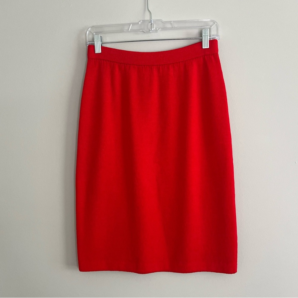 St John Collection Santana Knit Red Skirt Women's Size 4